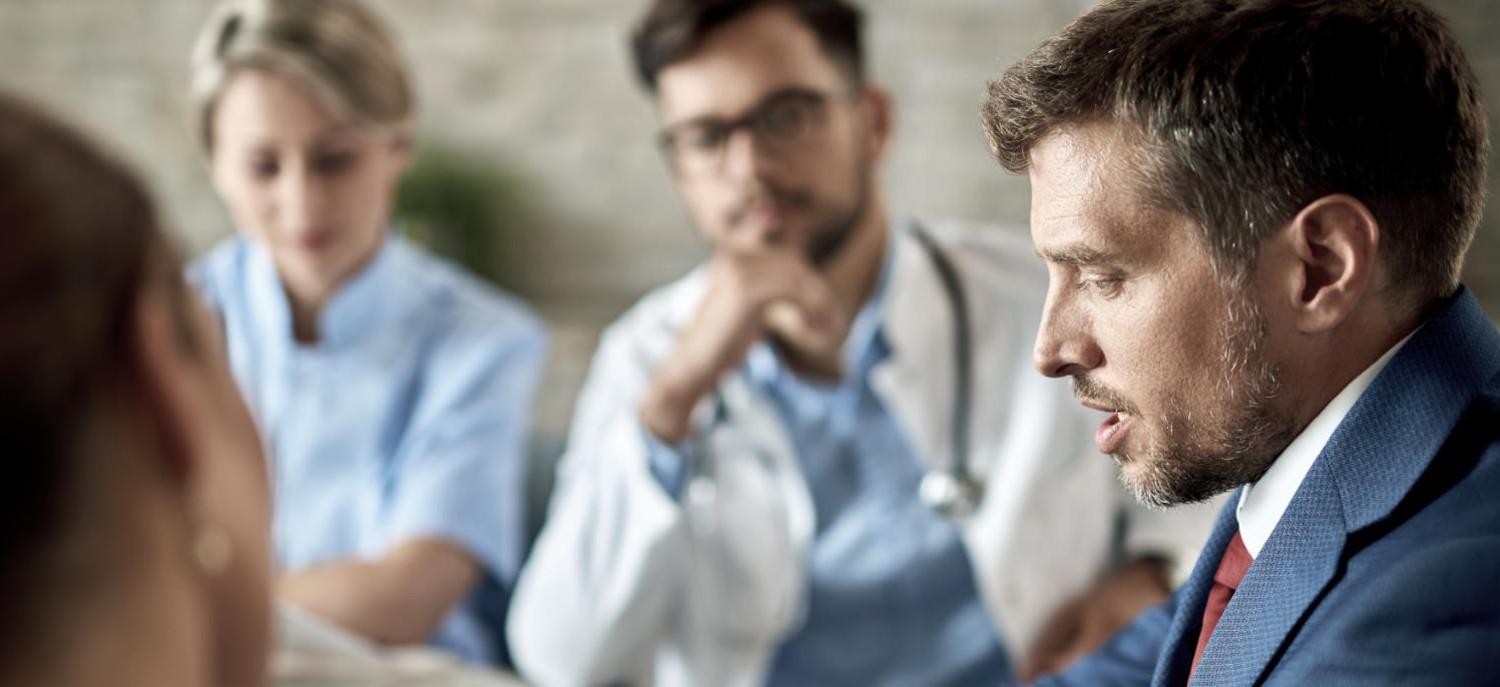 Máster Universitario Online en Economía de la Salud y del Medicamento.